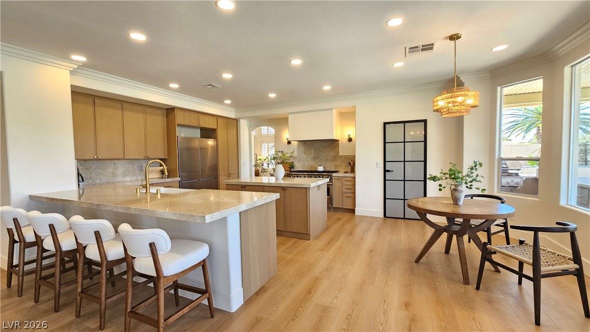 1821 Corta Bella Drive — photo 3