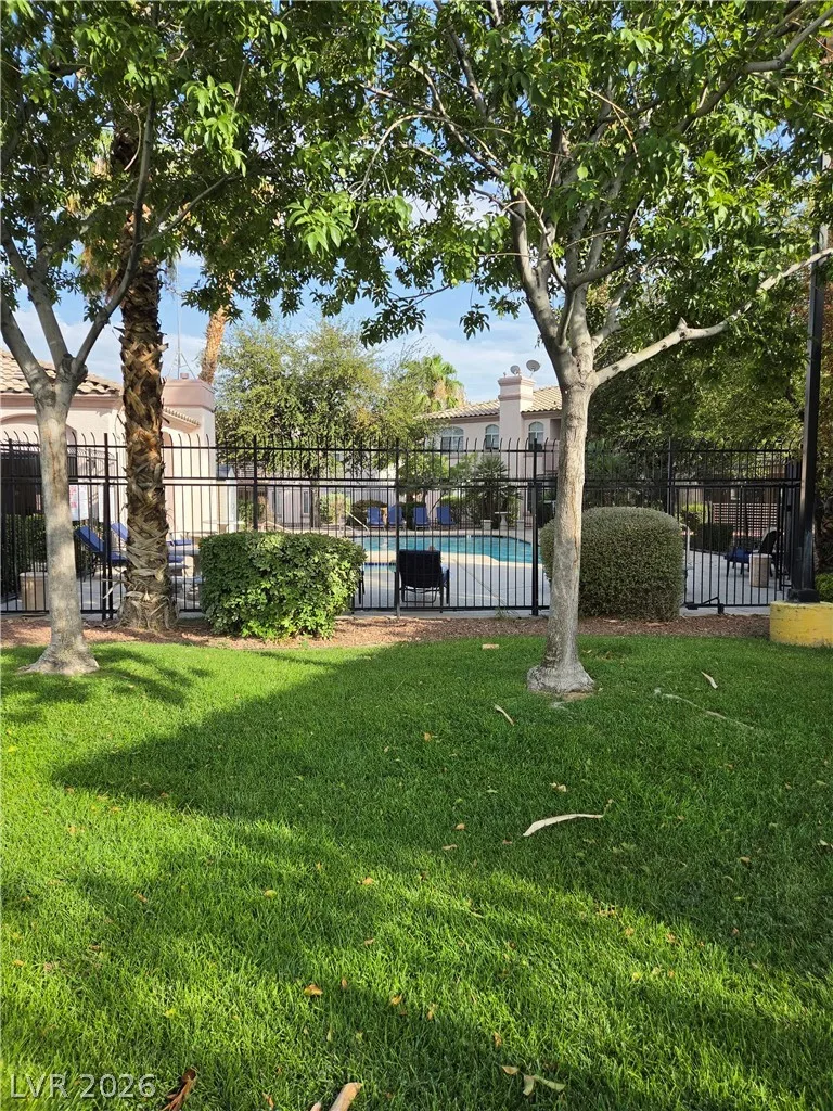 4555 East Sahara Avenue 274 — photo 5