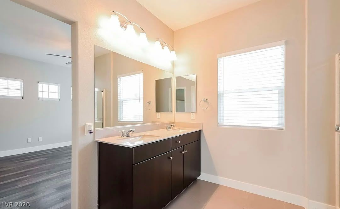 420 Chateau Drive — photo 5 of 7