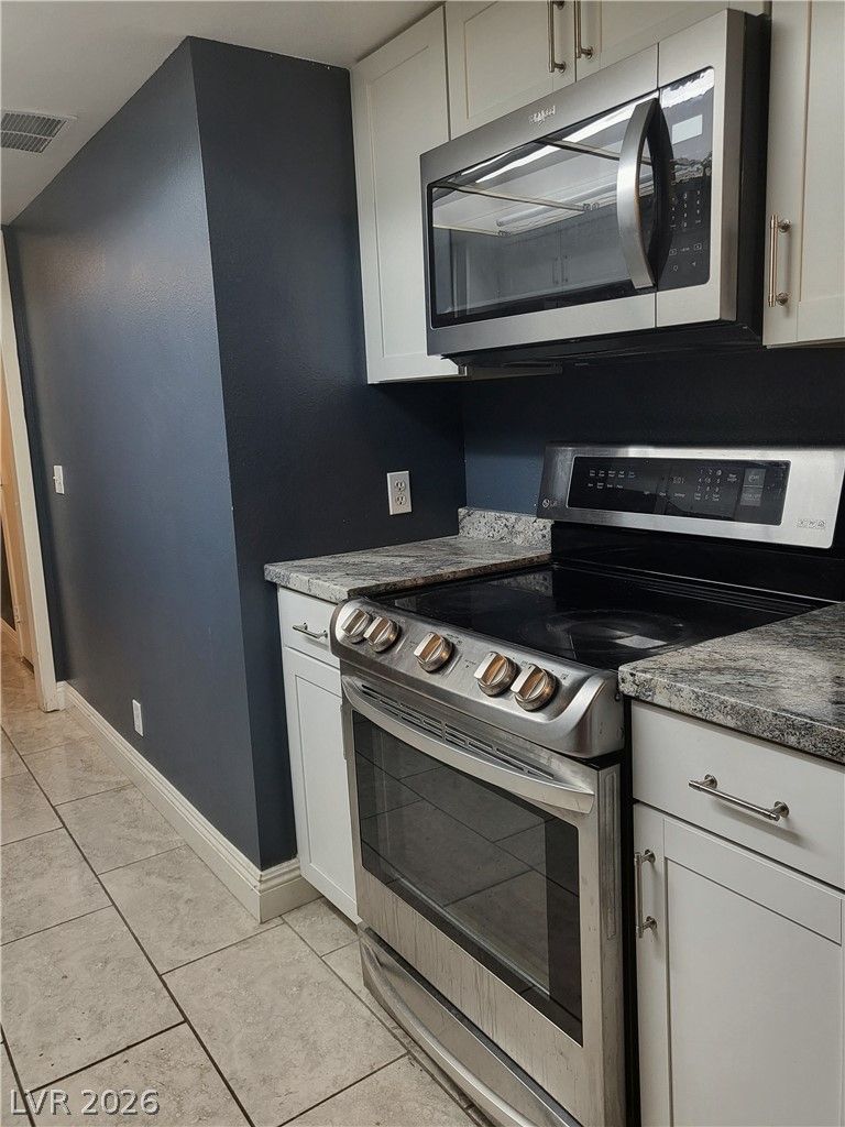 4525 Buena Vista Drive — photo 5 of 13