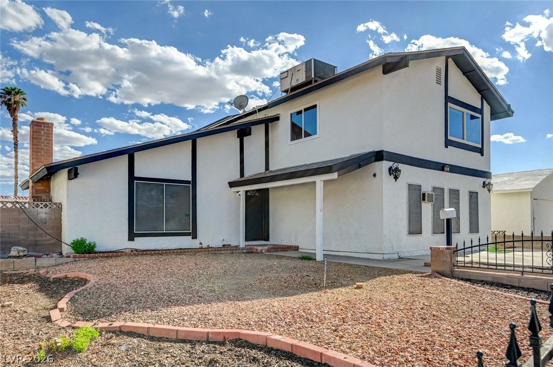 3933 Manford Circle — photo 4