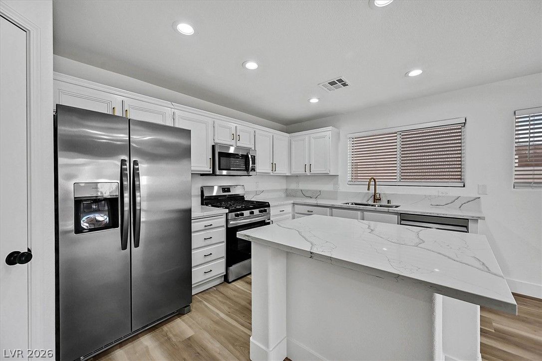 6729 Montezuma Castle Lane — photo 2