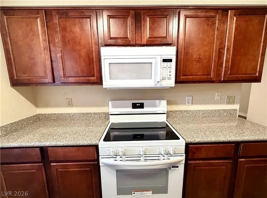 2451 North Rainbow Boulevard 2053 — photo 4 of 6