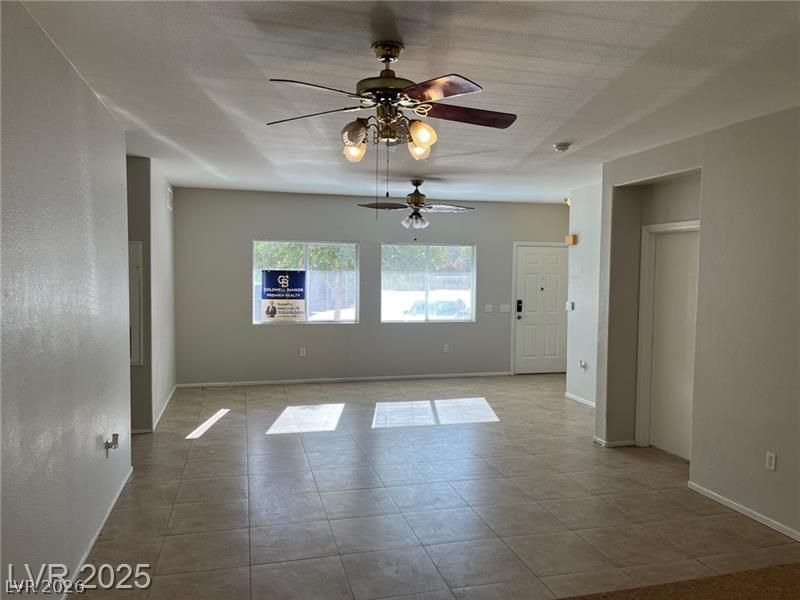 7450 South Eastern Avenue 1059 — photo 3 of 14