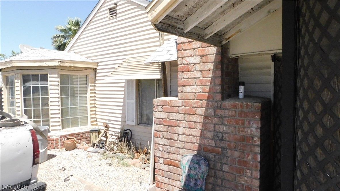 1147 South 15th Street — photo 4