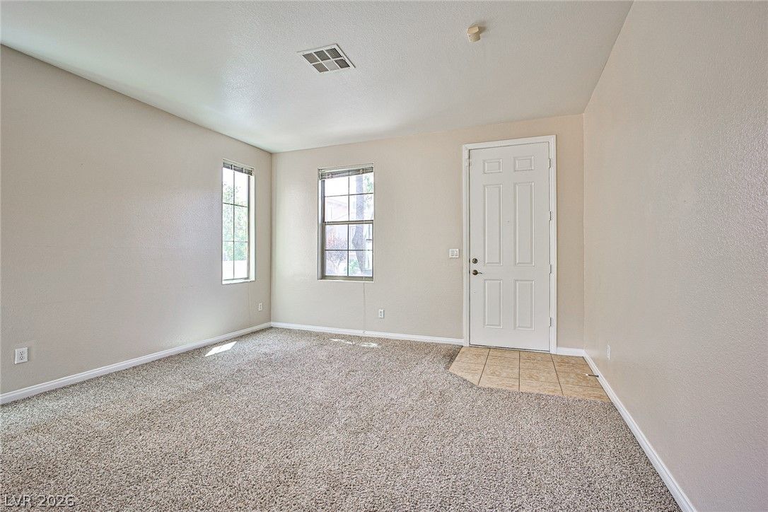 8022 Diamond Gorge Road — photo 4 of 37