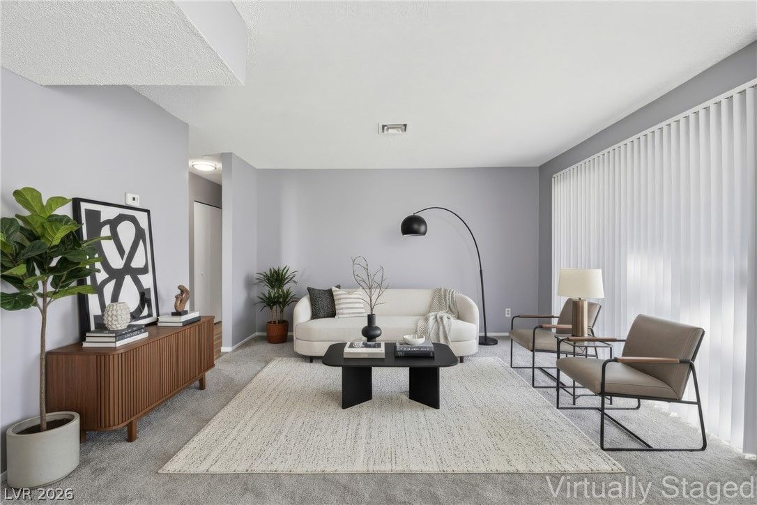 4836 Nara Vista Way 204 — photo 4 of 47