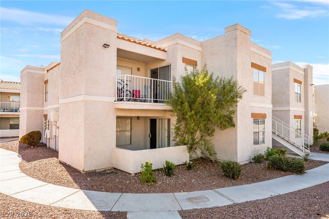 6800 East Lake Mead Boulevard 2057 — photo 4 of 9