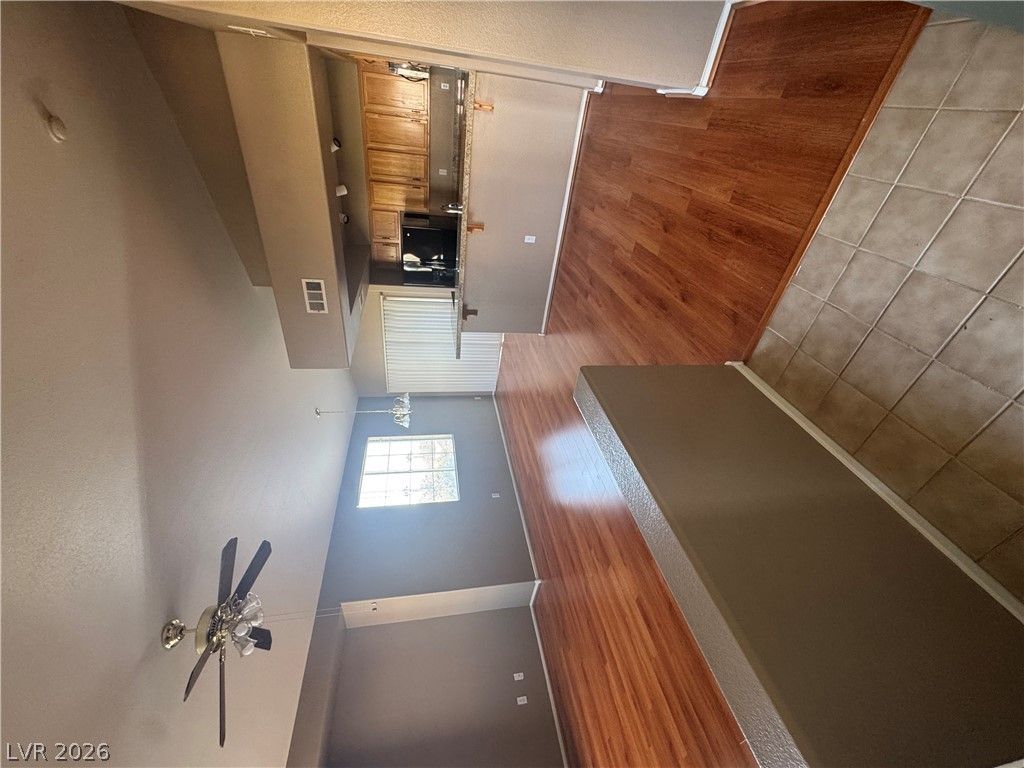 9901 Trailwood Drive 2164 — photo 3 of 27