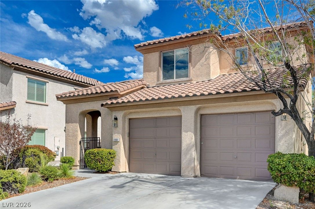 12061 Cielo Amber Lane — photo 3