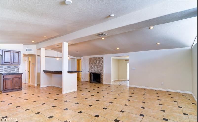5608 Heron Avenue — photo 3 of 9