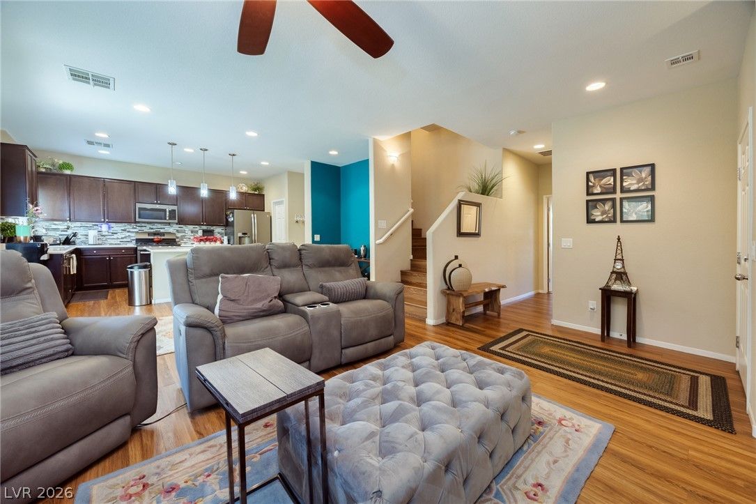 10821 Knickerbocker Avenue — photo 5