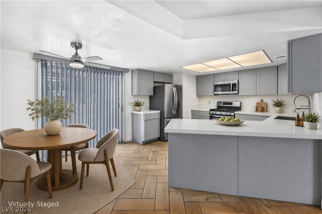 452 Sellers Place — photo 3