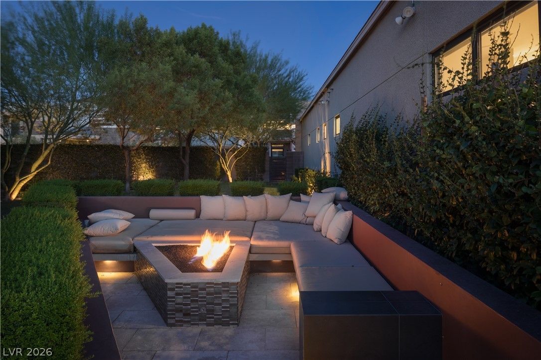 2192 Overlook Canyon Lane — photo 4