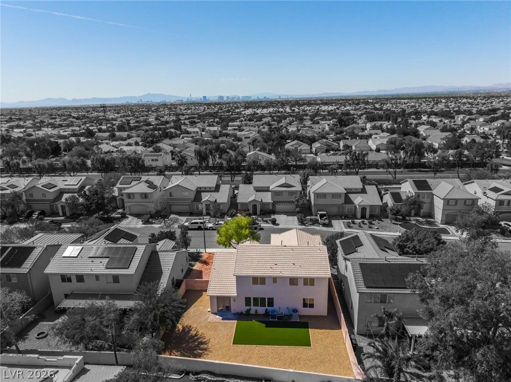 3812 Champagne Wood Drive — photo 4