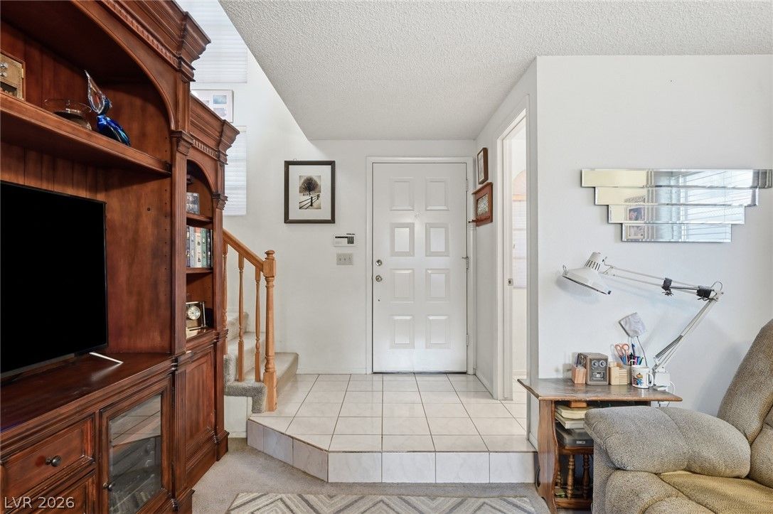 937 Plantation Acres Street — photo 3