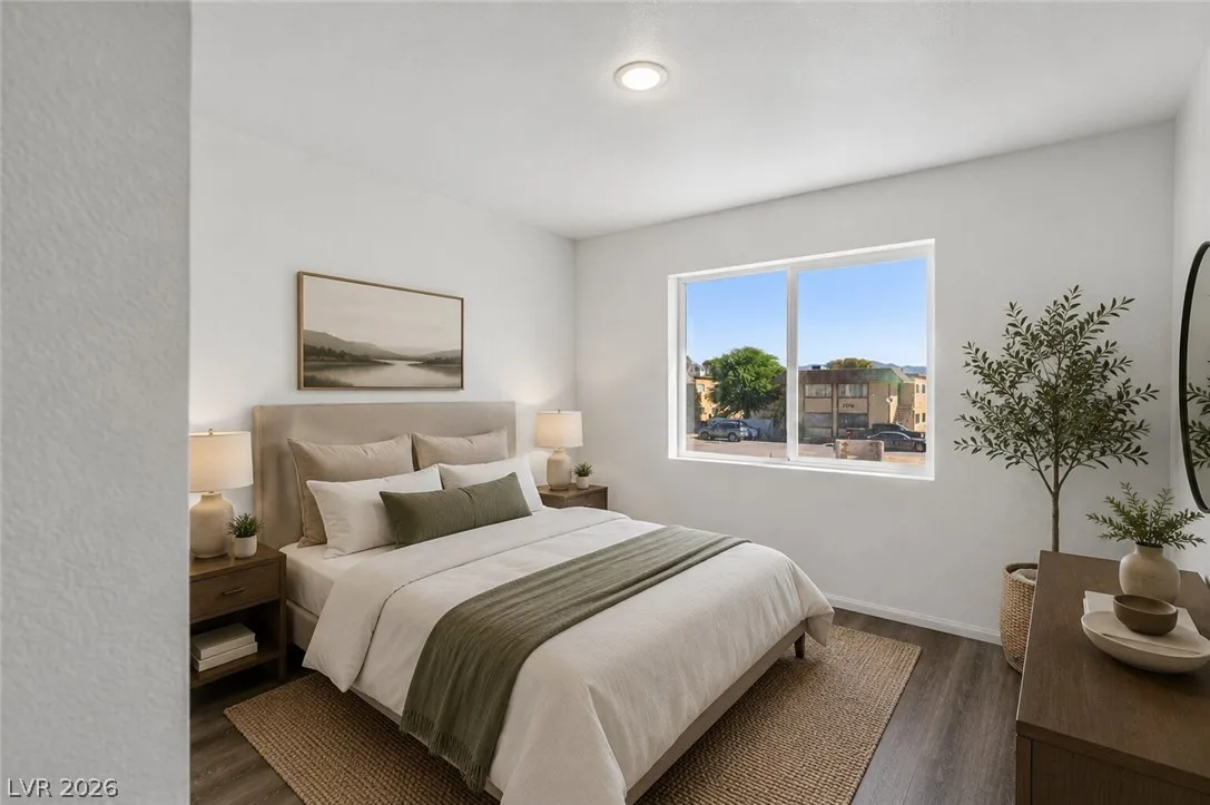 2305 Seco Adobe Circle 203 — photo 3