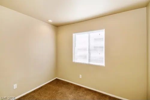 7286 Golden Star Avenue — photo 4 of 10
