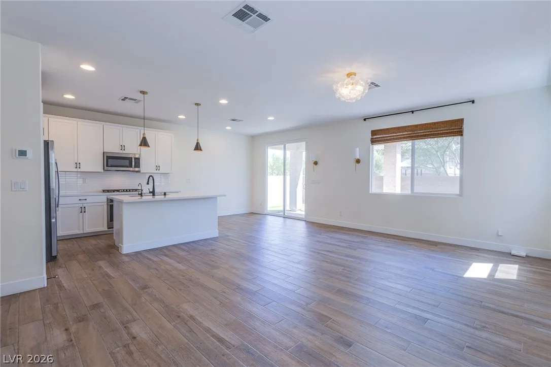 4528 Anspach Street — photo 5