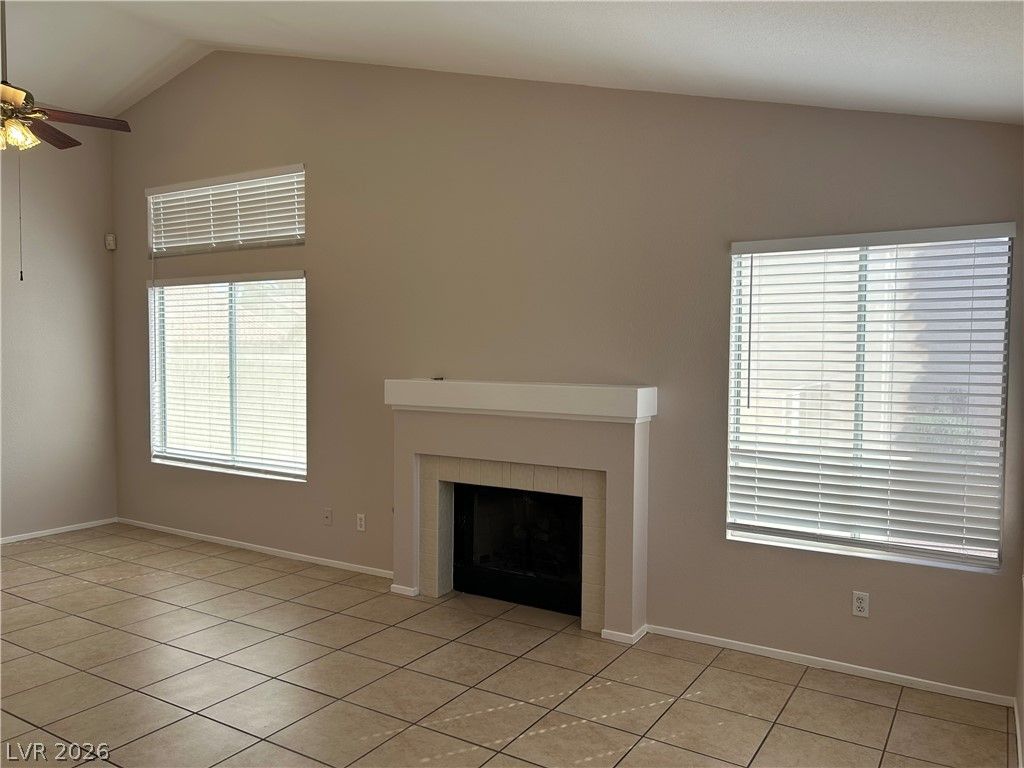 1420 Grey Knoll Circle — photo 4