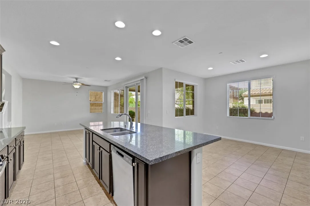 2556 Sable Creek Street — photo 4