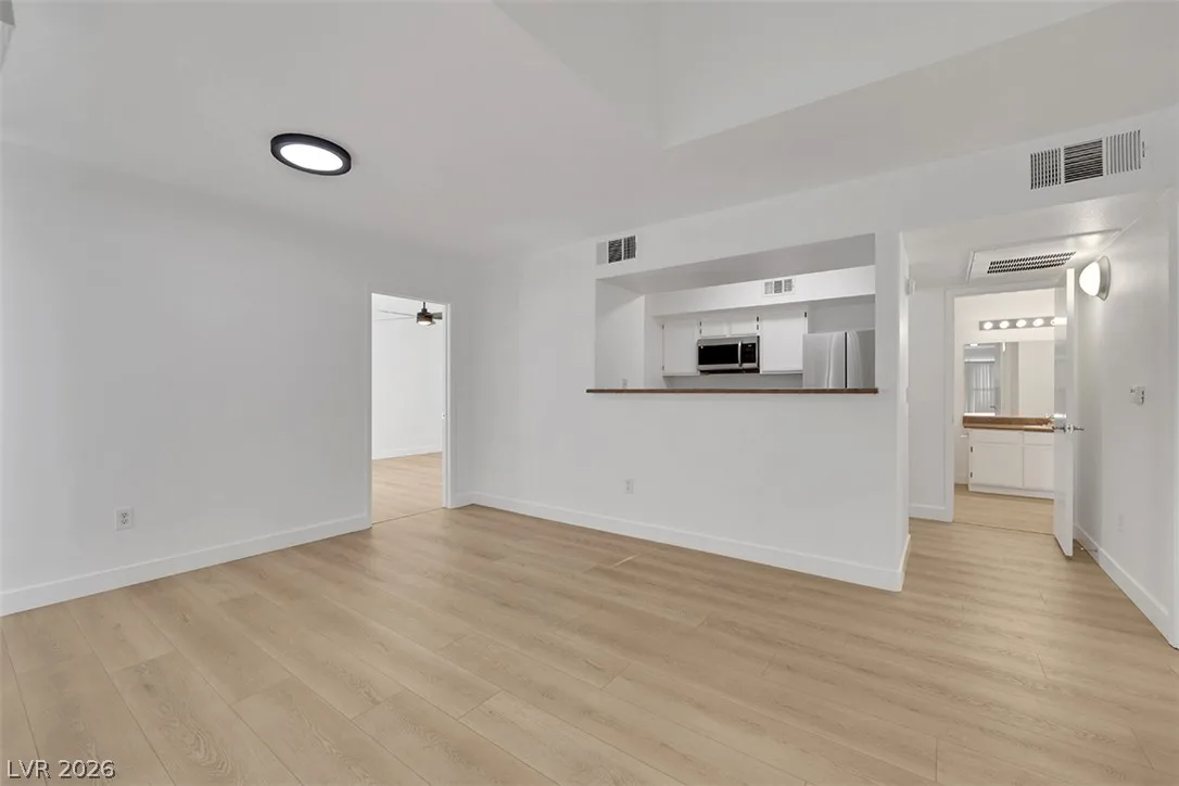 6650 West Warm Springs Road 2163 — photo 2