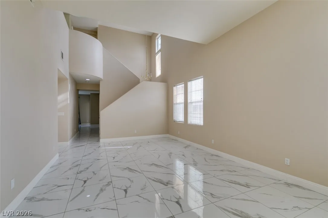 1328 Rainy Sky Avenue — photo 5