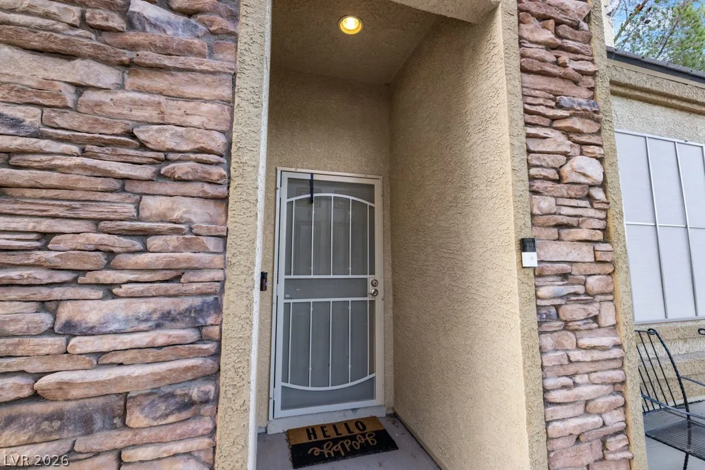 712 Vincents Dream Avenue — photo 3