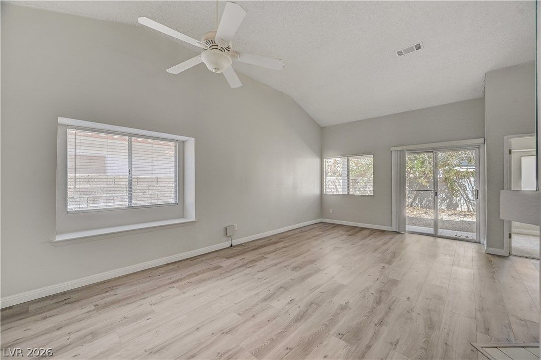 386 El Pico Drive — photo 5