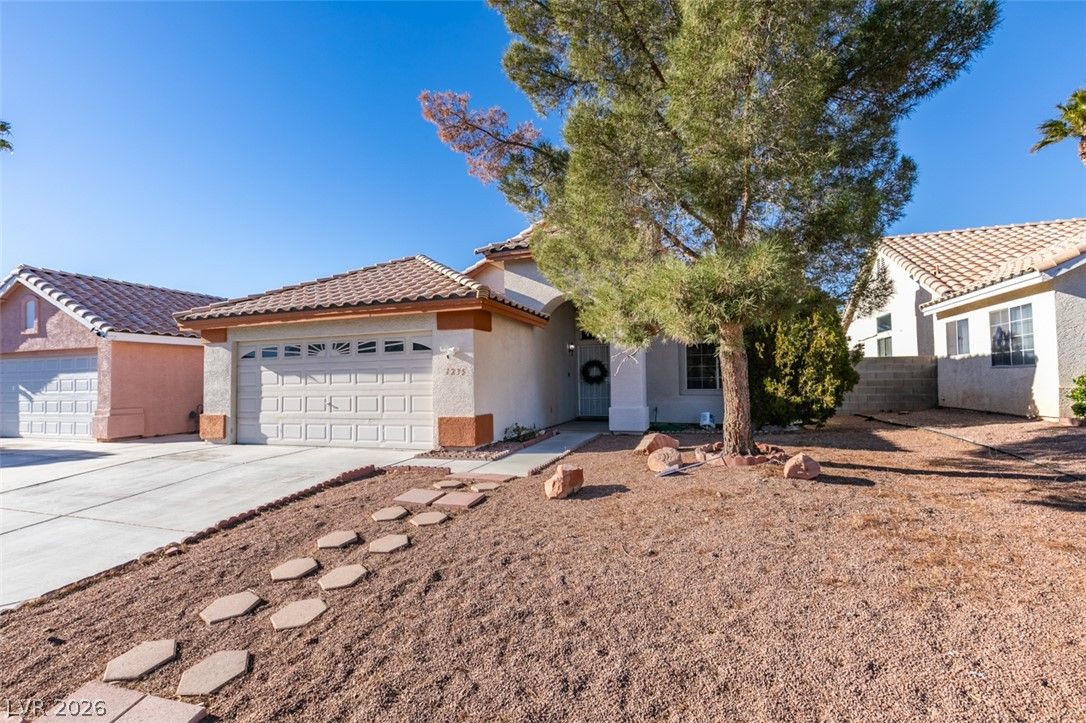 1235 Pagentry Drive — photo 2