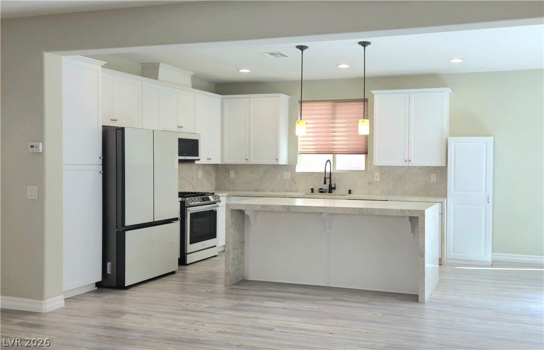 5843 Sleepy Willow Street — photo 4