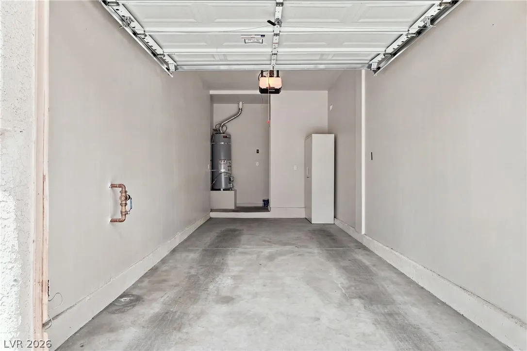 8628 Tomnitz Avenue 101 — photo 5