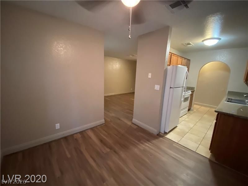1850 North Decatur Boulevard 102 — photo 4 of 12