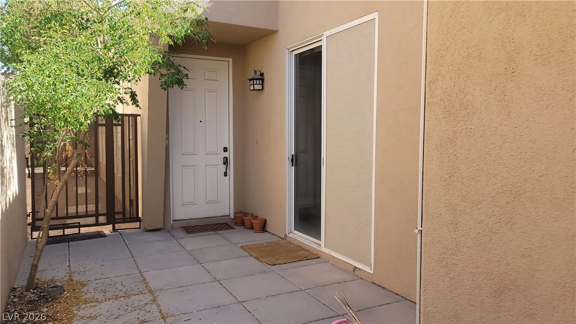 9184 Long Island Street — photo 3