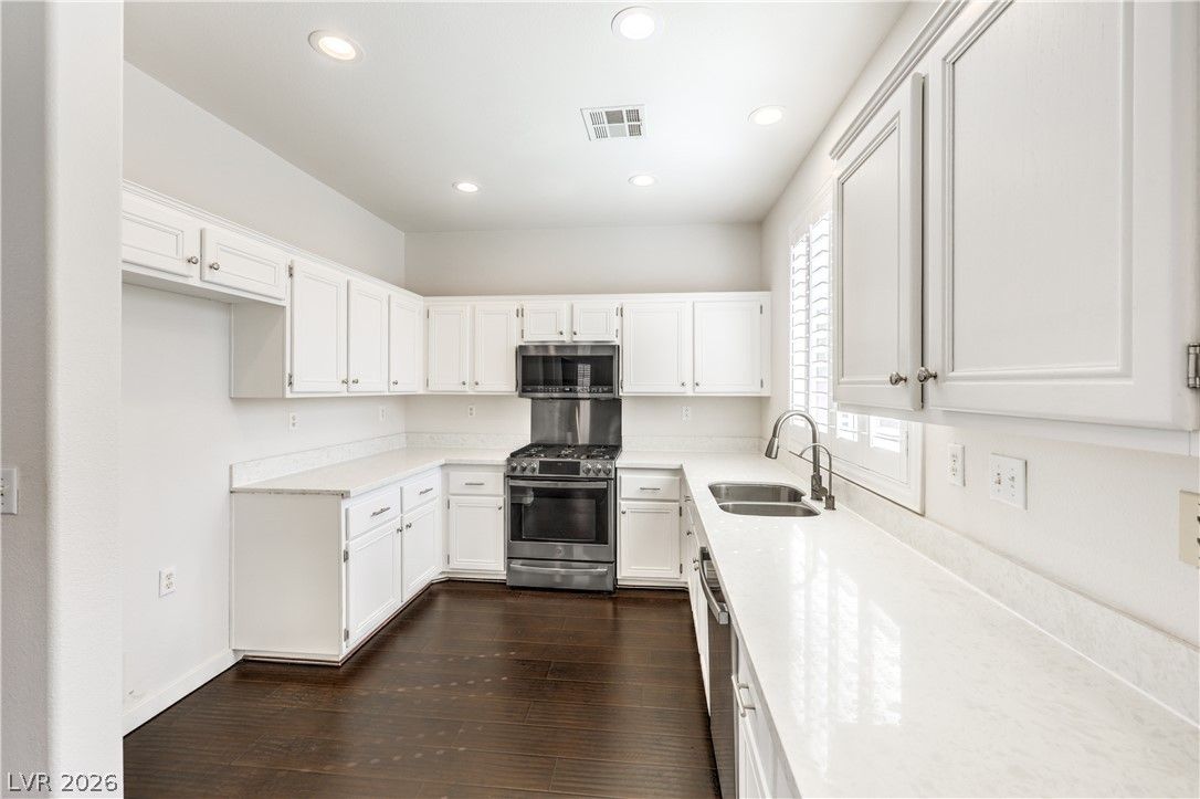 1032 Venetian Hills Lane — photo 5