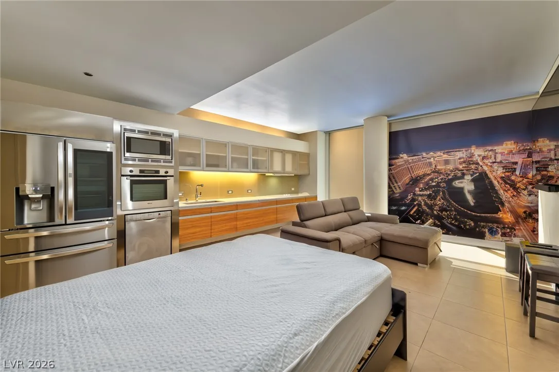 3722 Las Vegas Boulevard 2511 — photo 5