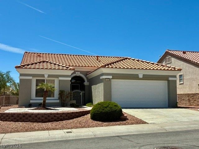 10505 Snyder Avenue — photo 1