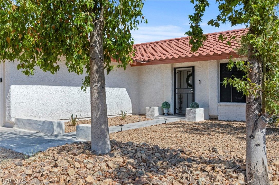 445 Concord Way — photo 4