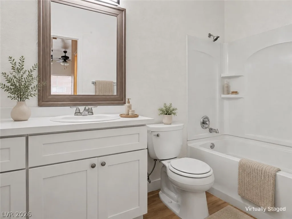 4730 East Craig Road 1132 — photo 5