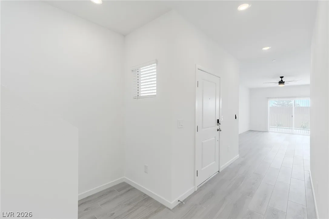 3362 Sunlight Grove Lane — photo 5