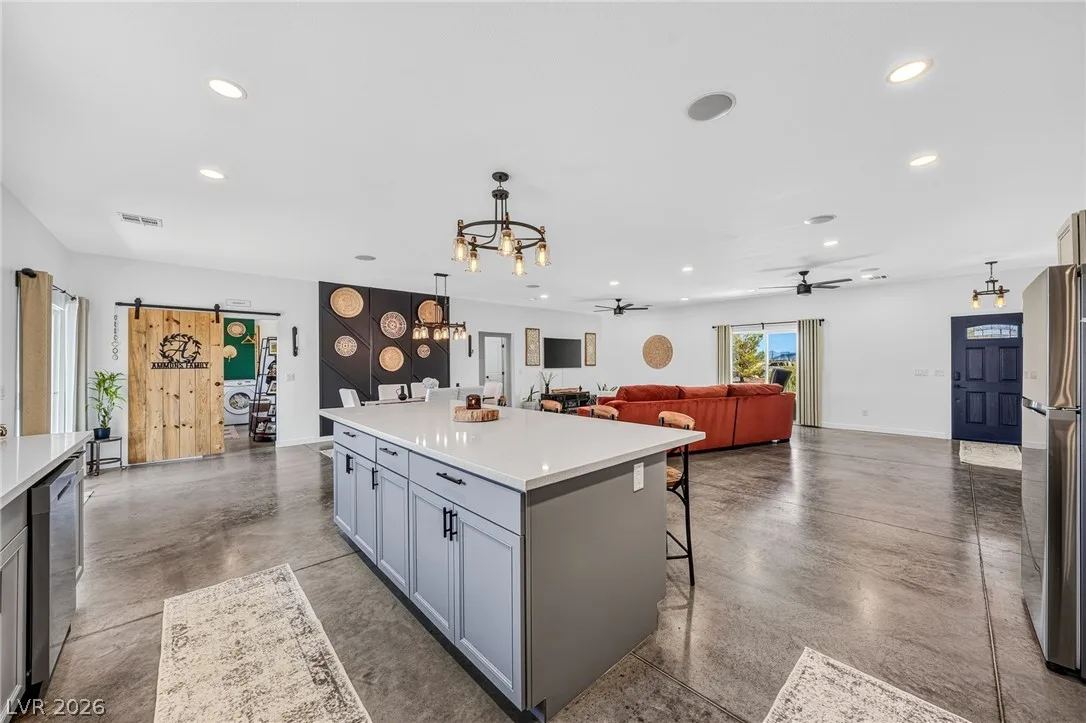 4080 Magnet Road — photo 4