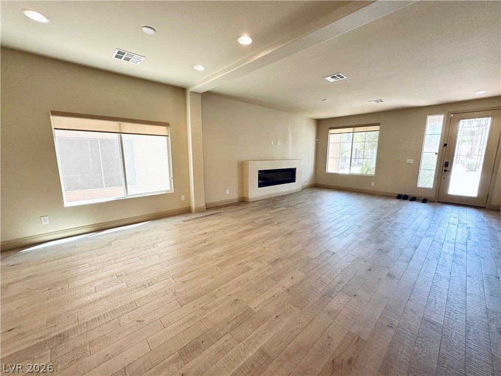 9842 Russian Hill Street — photo 5