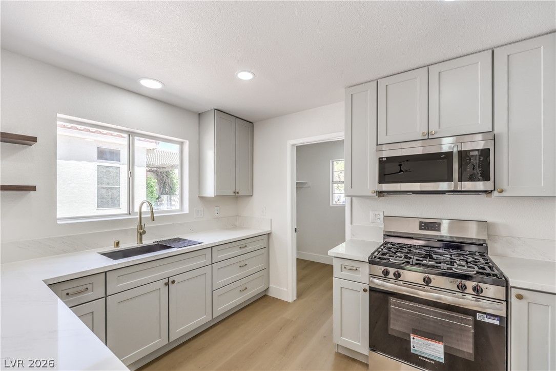 7313 Wandering Street — photo 3 of 22