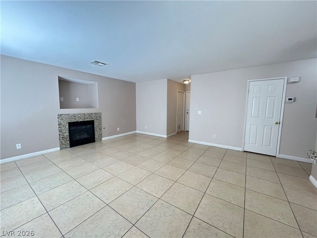 9317 Mountain Cliffs Avenue — photo 5