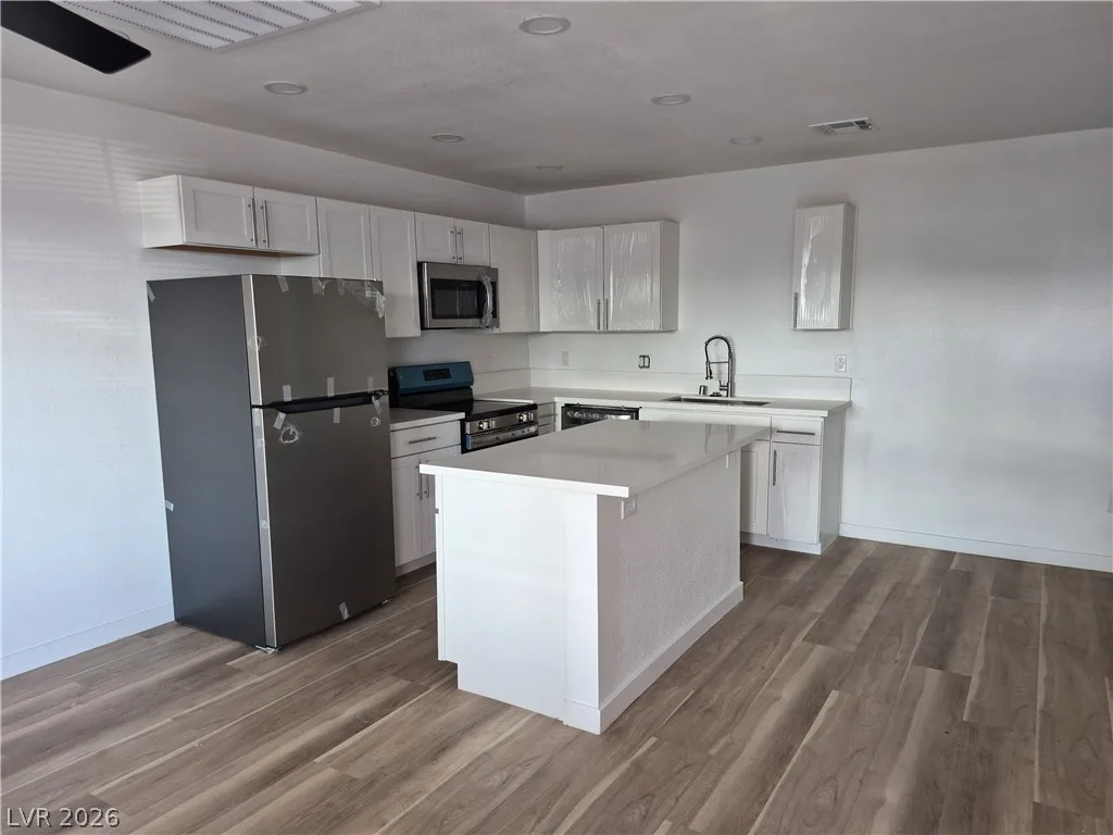 3608 East Cheyenne Avenue — photo 3