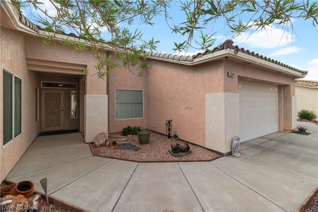 3589 Cottage Canyon Street — photo 4