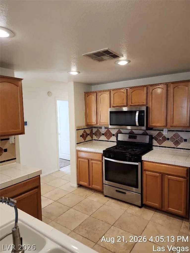 664 Peachy Canyon Circle 104 — photo 5