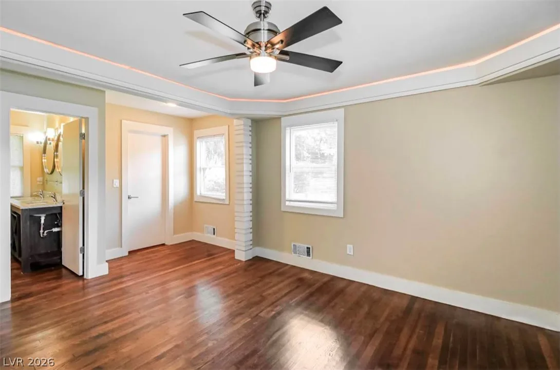 329 East Fuente Drive — photo 2