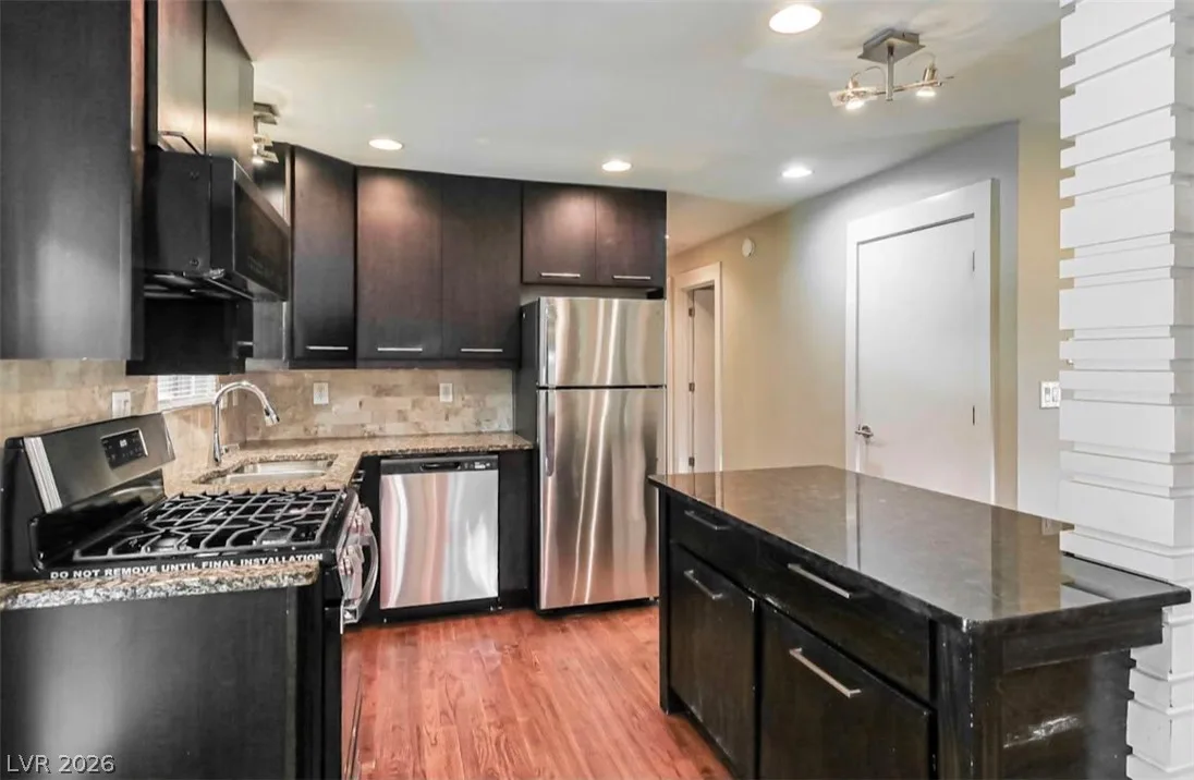 329 East Fuente Drive — photo 3