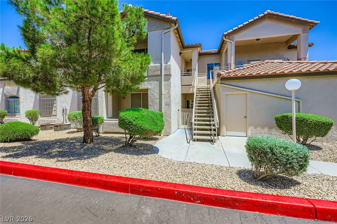 75 North Valle Verde Drive 1212 — photo 2